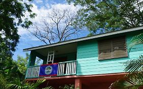 Mana Kai Camping&Cabins